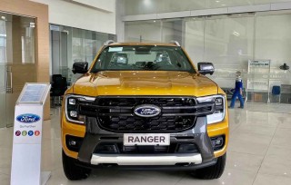 Ford Ranger 2020 giá từ 17.640 USD tại Thái Lan